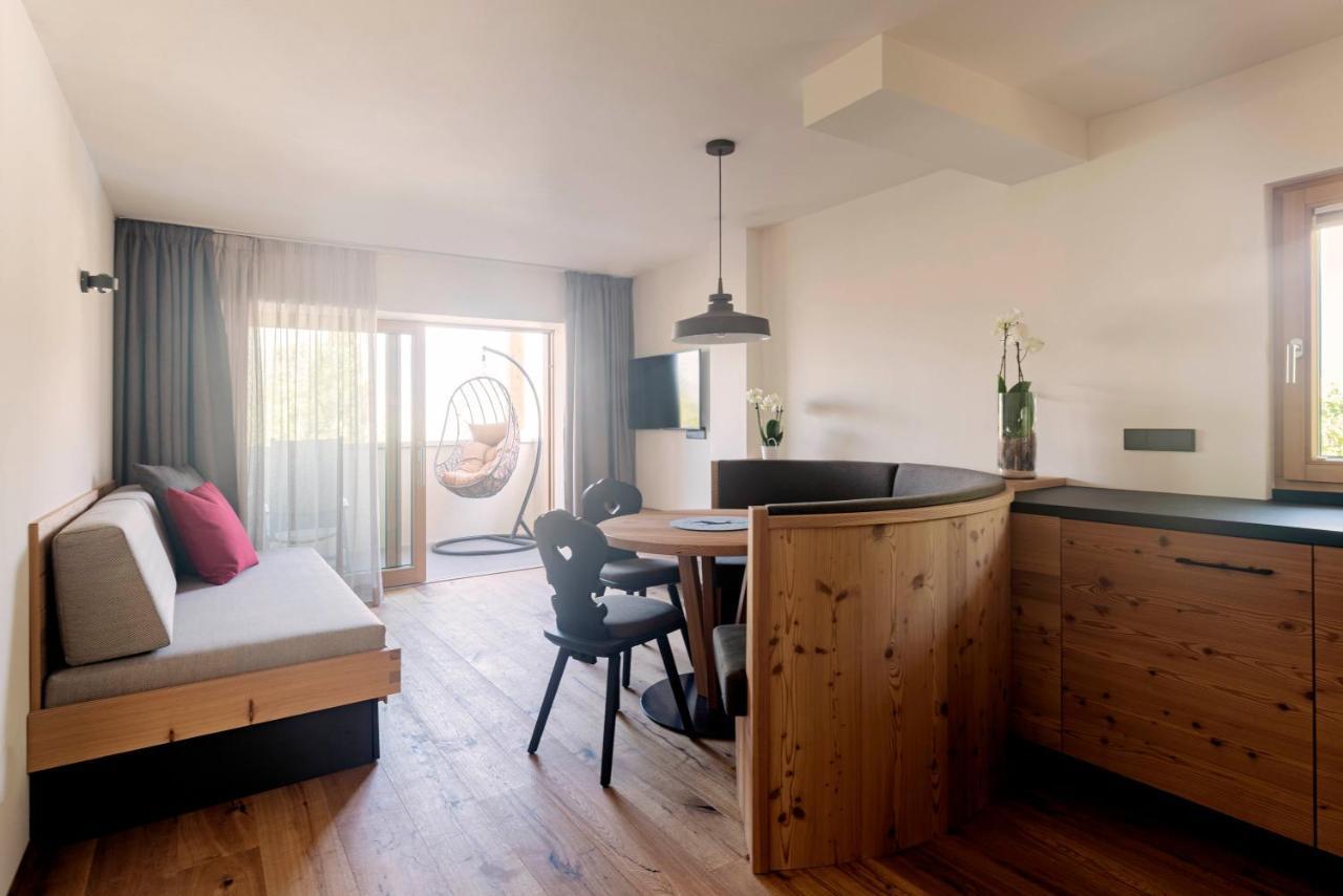 Wanderhotel Teiserhof Funes  Esterno foto