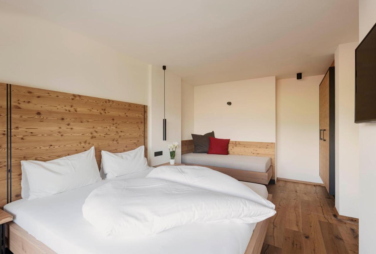Wanderhotel Teiserhof Funes  Esterno foto