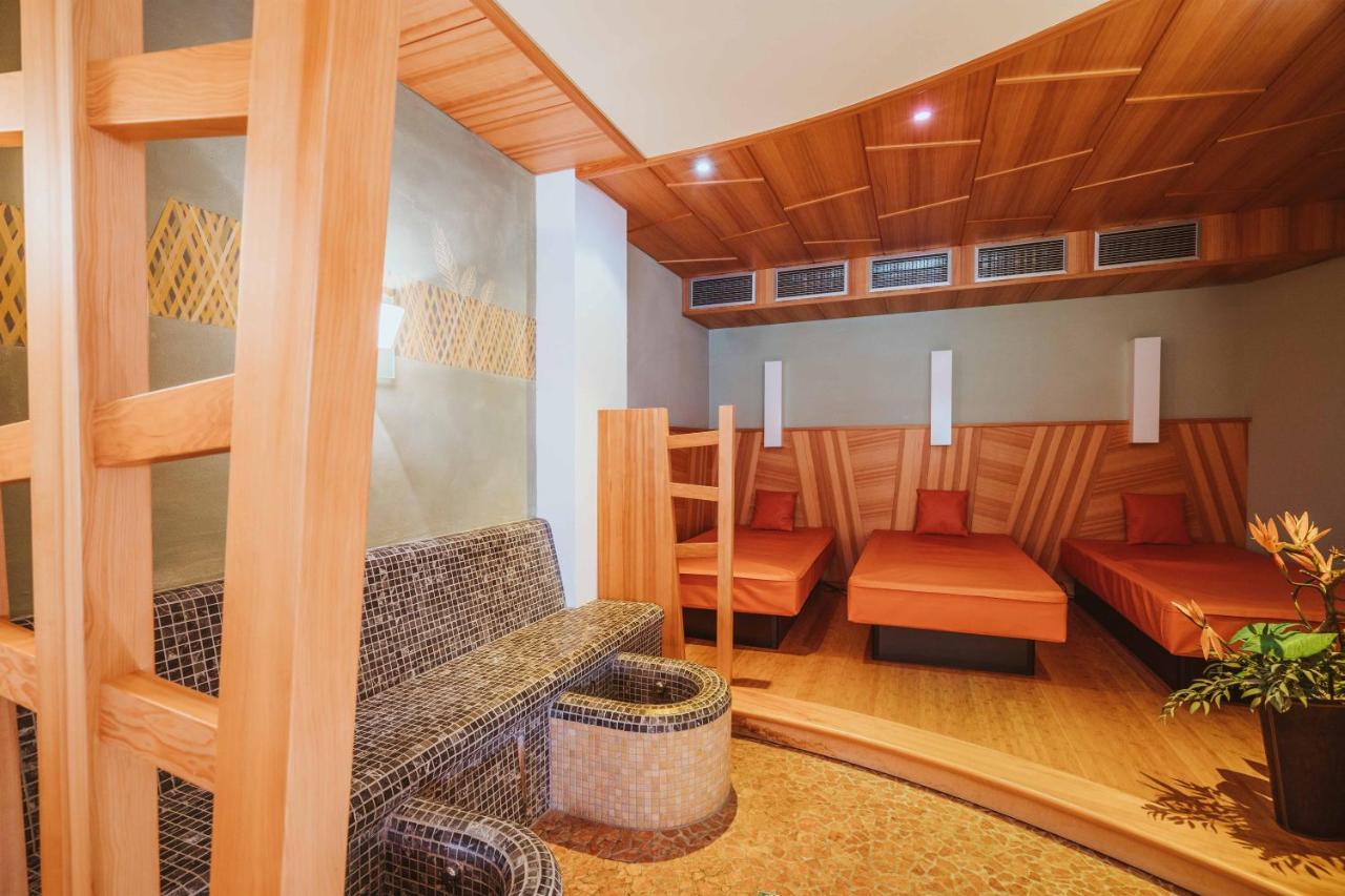 Wanderhotel Teiserhof Funes  Esterno foto