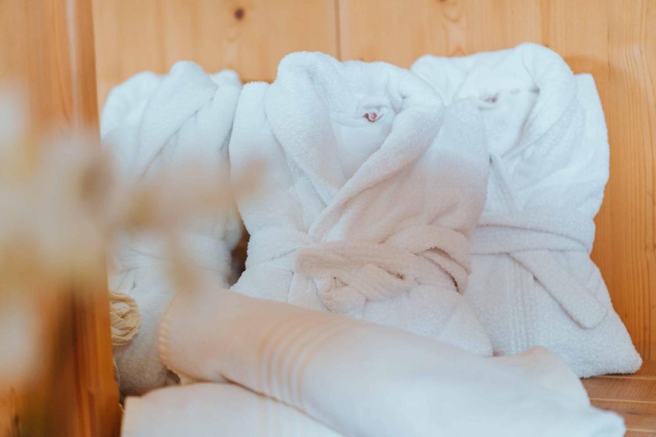 Wanderhotel Teiserhof Funes  Esterno foto