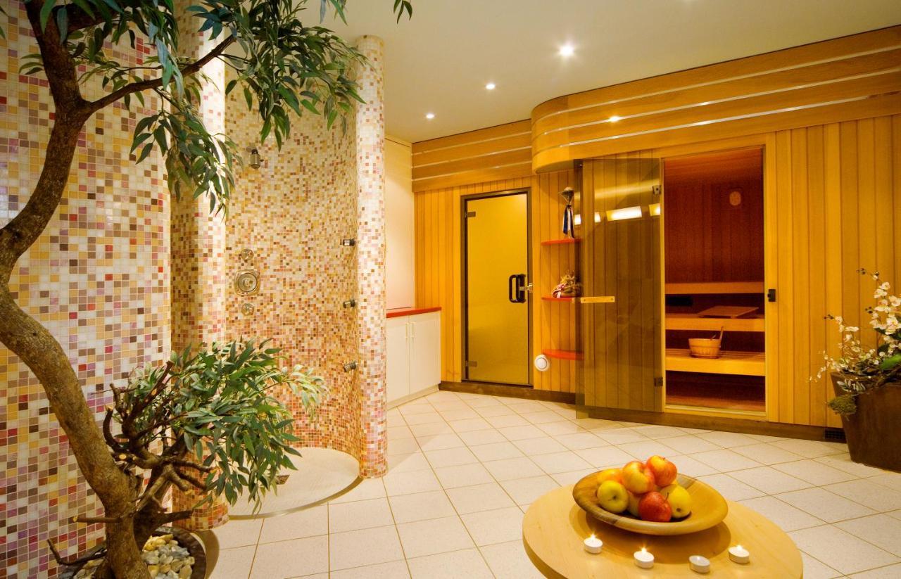 Wanderhotel Teiserhof Funes  Esterno foto